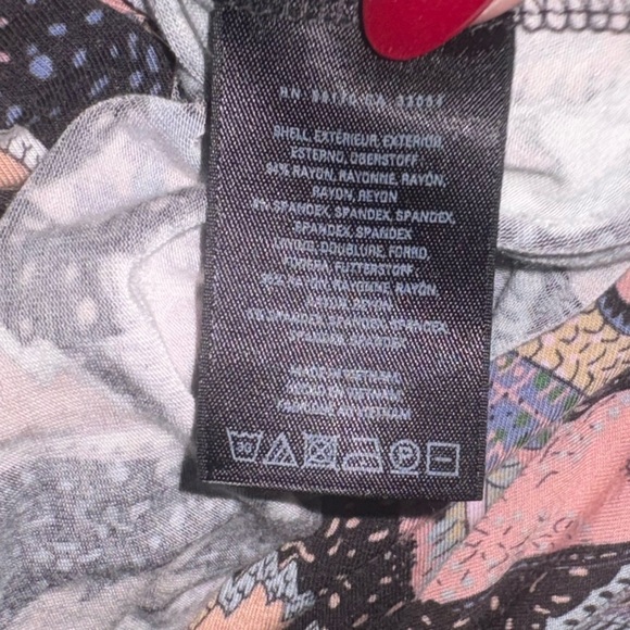 Anthropologie Maeve Leslie Surplice Midi Dress Paisley Print size Large - Picture 5 of 6